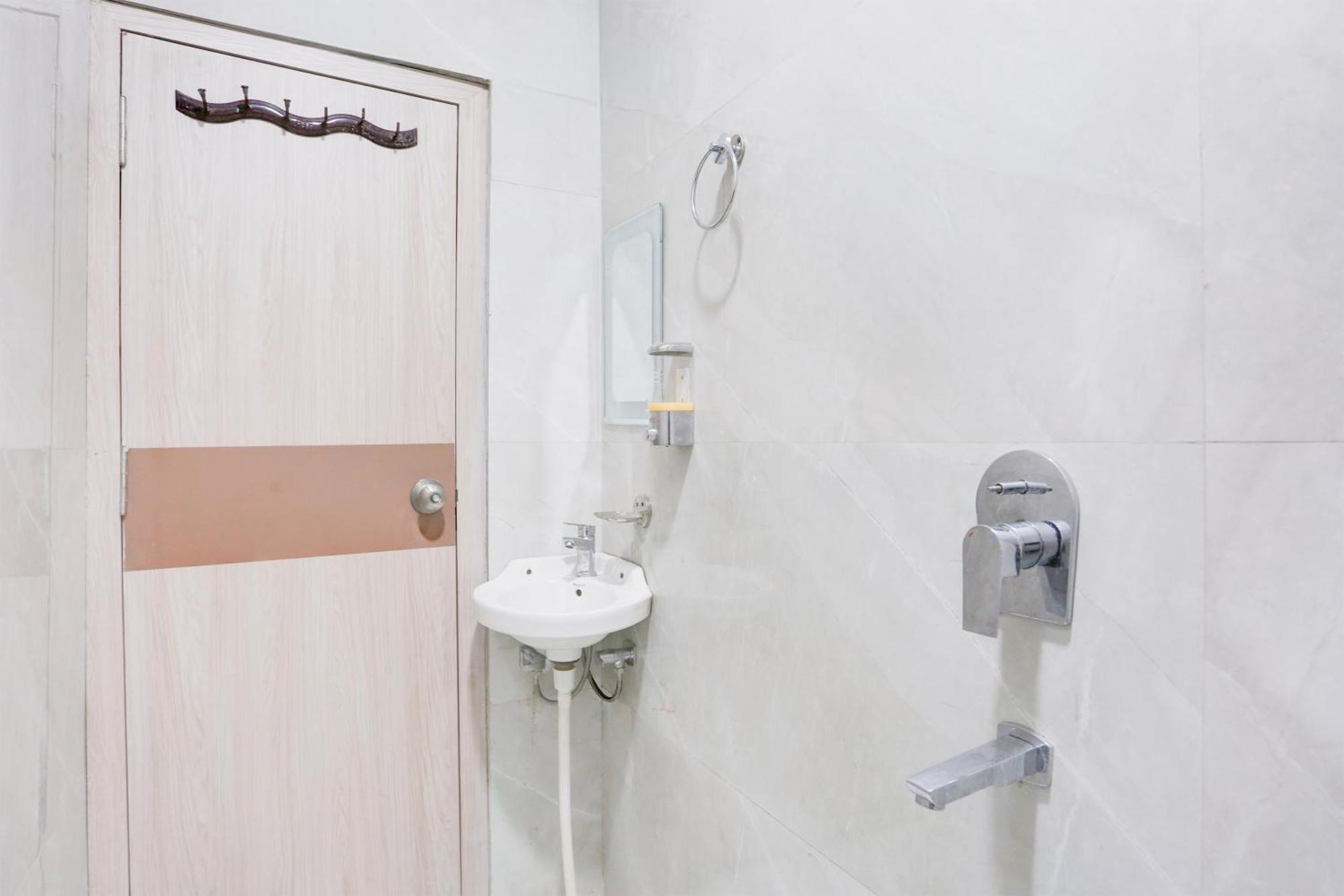 Hotel Collection O The Vidya Grand Rudrapur Exterior foto